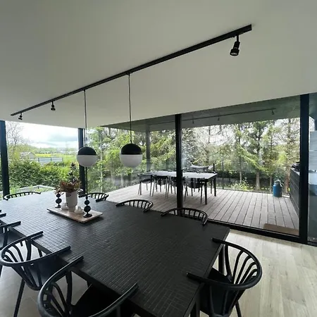 Chez Arthur 別荘 マルシュ・アン・ファメンヌ